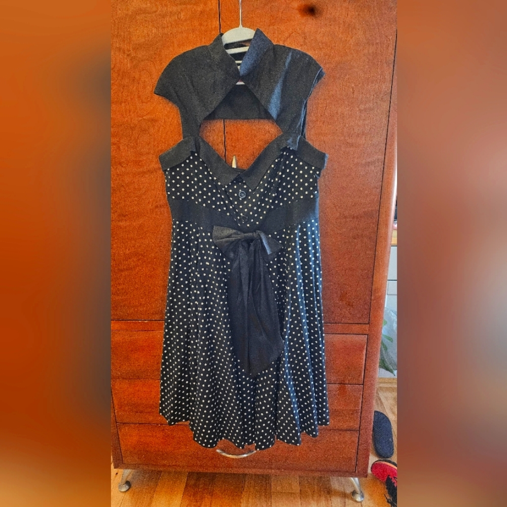 Elegant Black Polka Dot Chic Star Dress